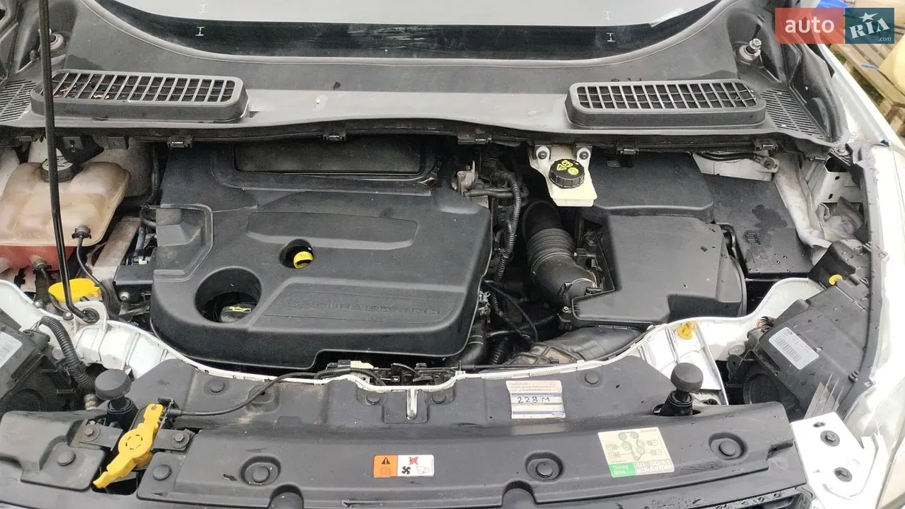 Ford Kuga 2013 photo 5