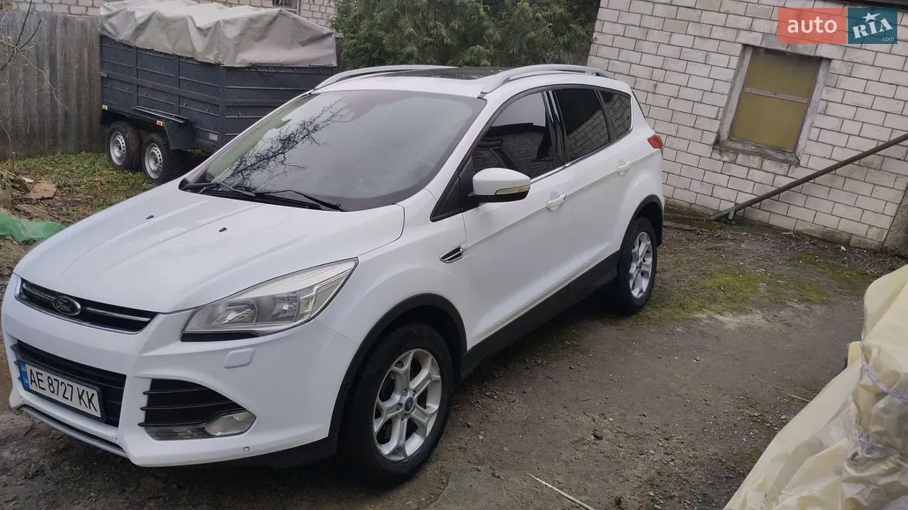Ford Kuga 2013 photo 3