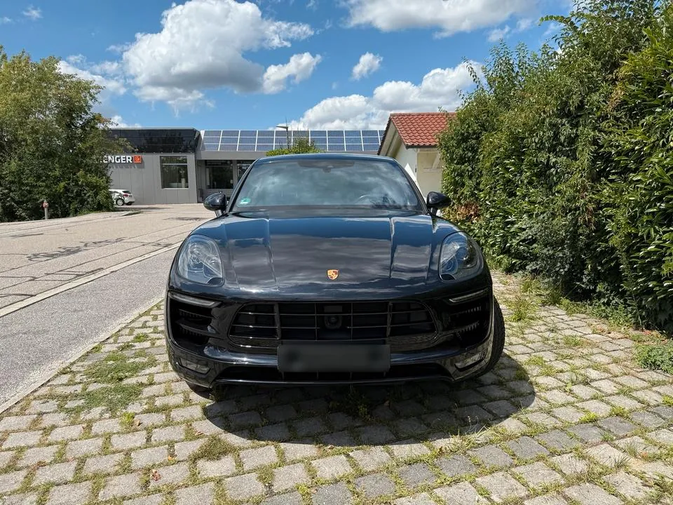 Porsche Macan Turbo