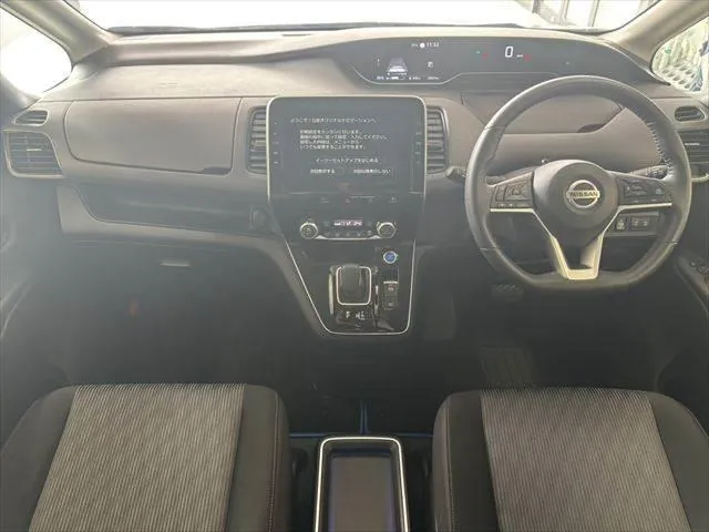 Nissan Serenade 2021 photo 3