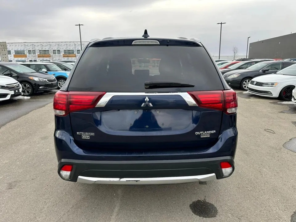Mitsubishi Outlander 2017 photo 5