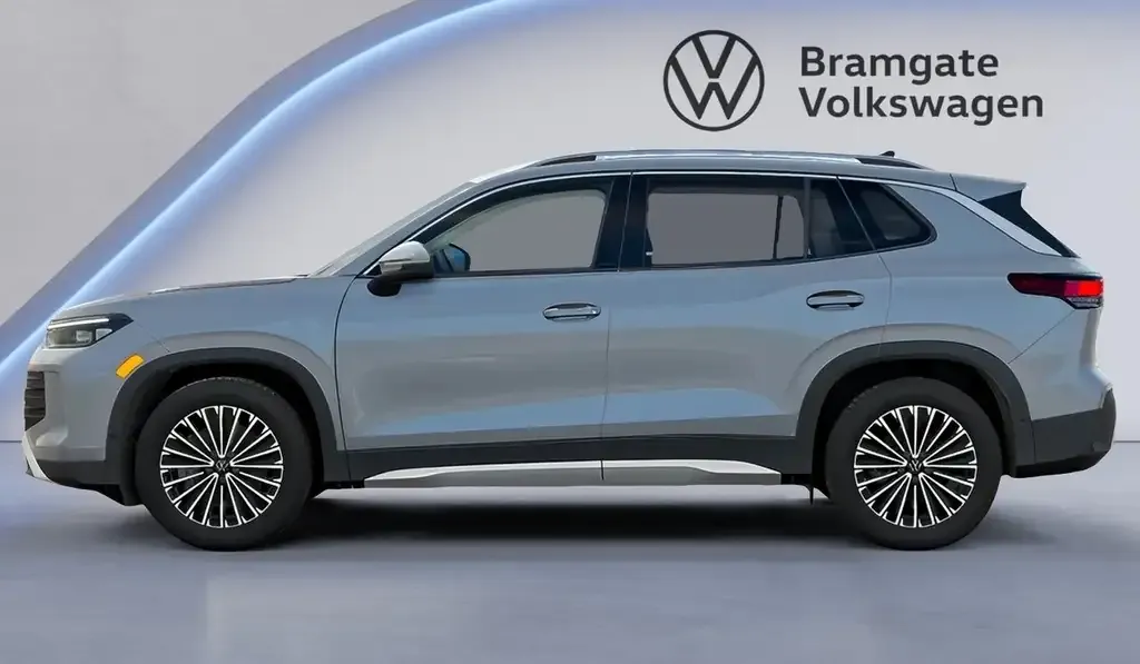 Volkswagen Tiguan 2026 photo 2