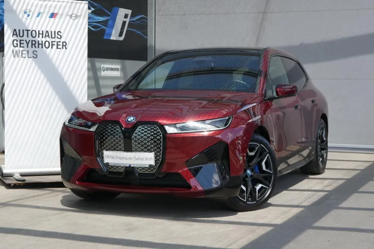 BMW Ix 2024 photo 2