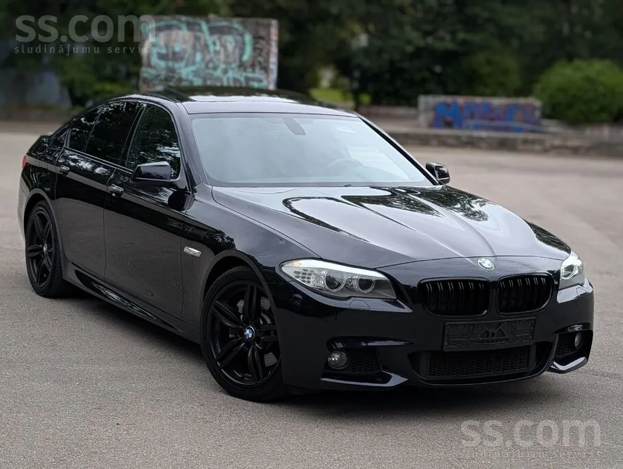 BMW 528I 2011 photo 3