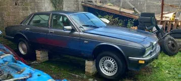 Jaguar Xj6