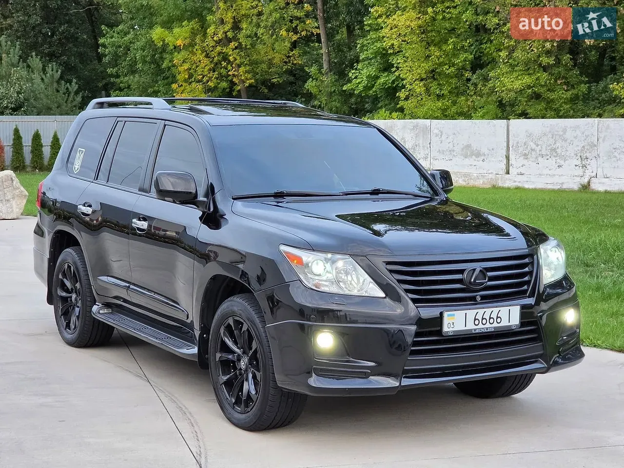 Lexus Lx 2011 photo 4