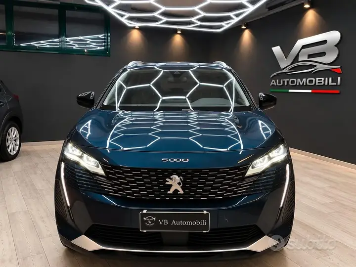 Peugeot 5008 2022 photo 5