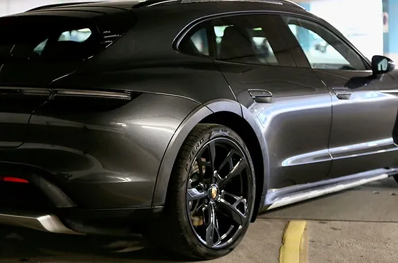 Porsche Taycan 2022 photo 5