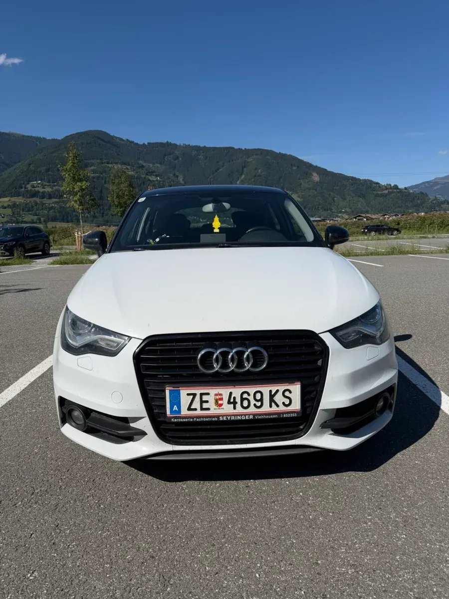 Audi A1 2013 photo 2