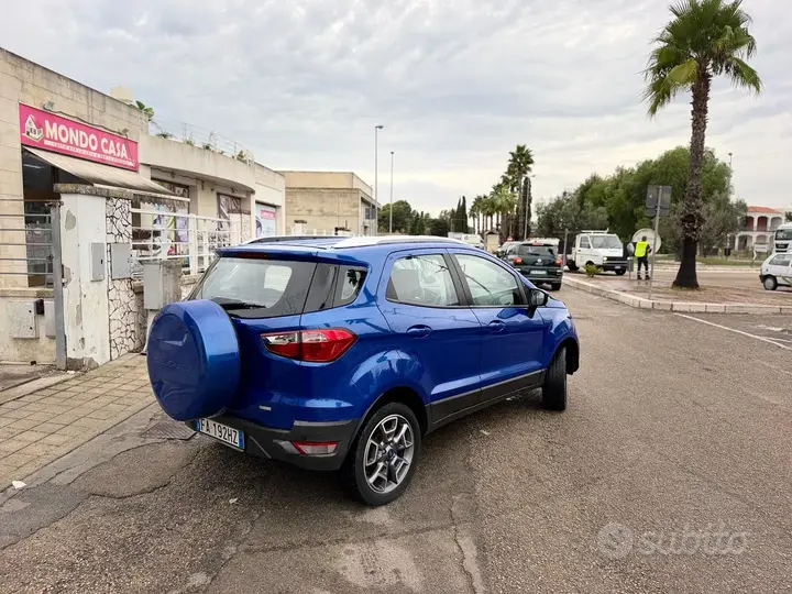 Ford Ecosport 2015 photo 4
