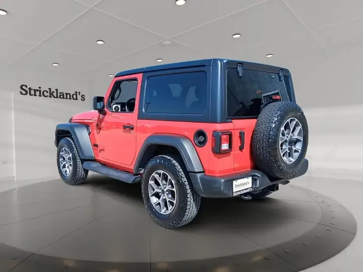 Jeep Wrangler 2024 photo 4