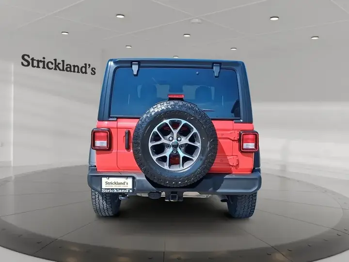 Jeep Wrangler 2024 photo 3