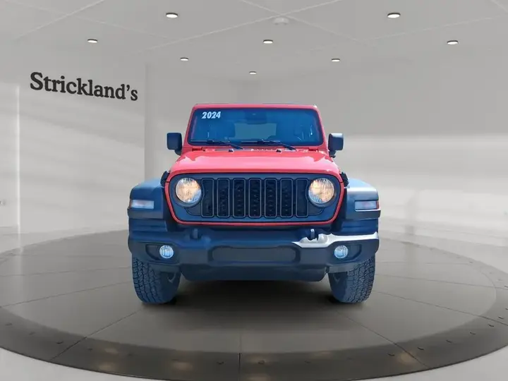 Jeep Wrangler 2024 photo 2