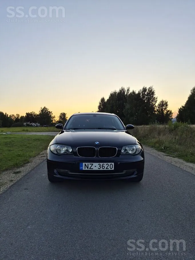 BMW 118D 2007 photo 2