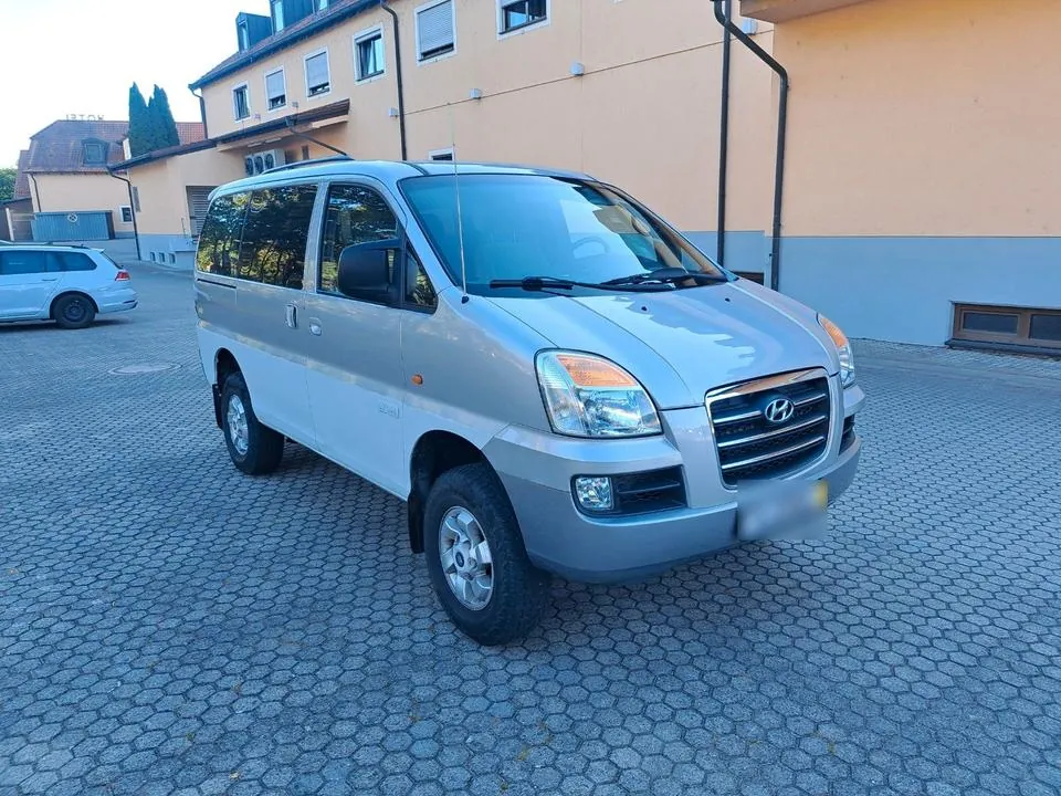 Hyundai H1