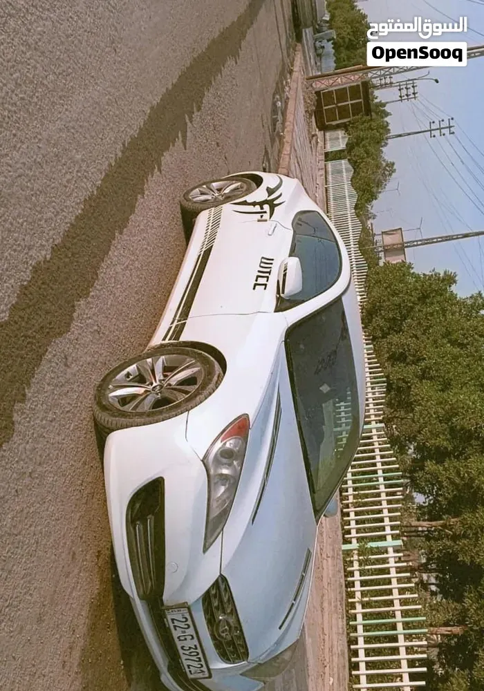 Genesis Coupé 2012 photo 2