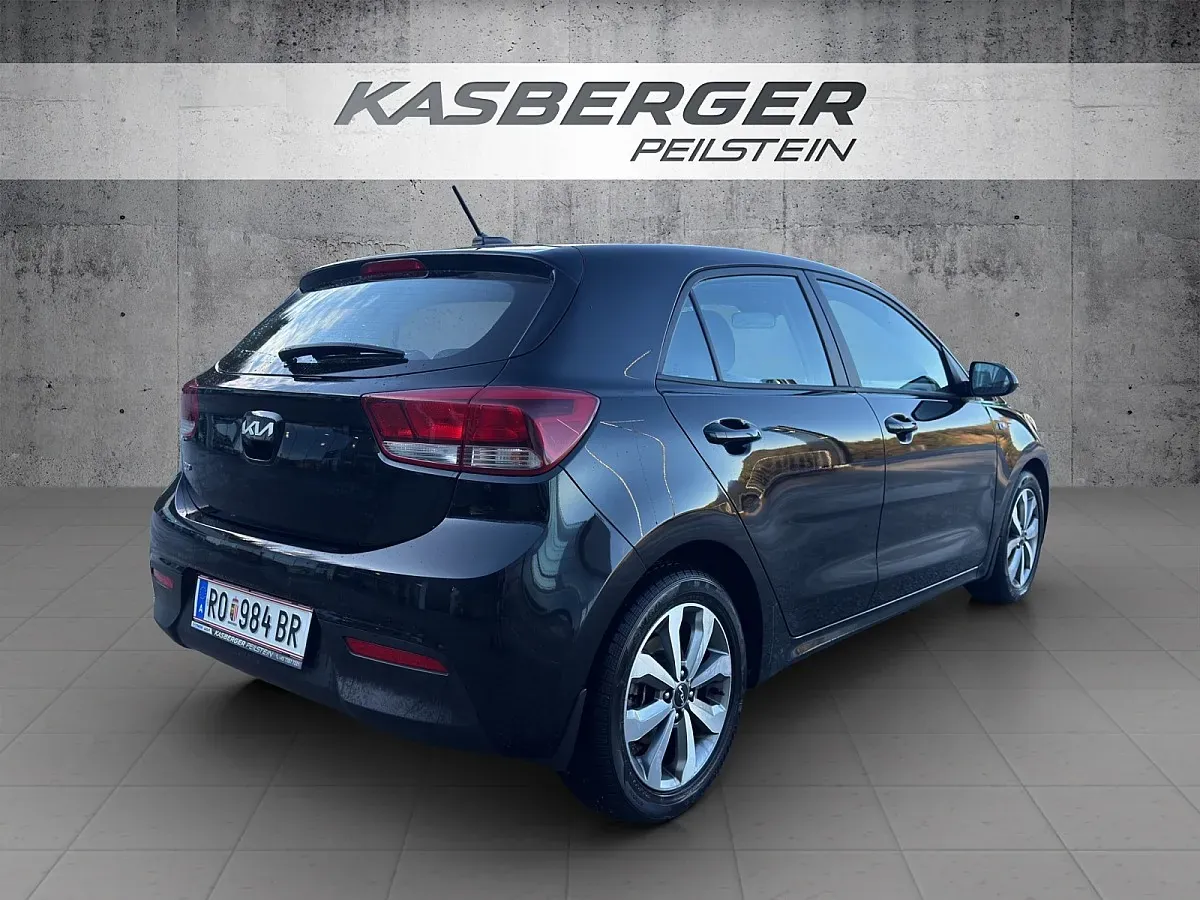 Kia Rio 2023 photo 3