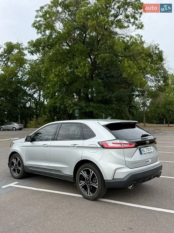 Ford Edge 2018 photo 2