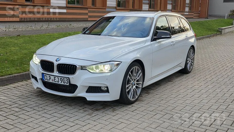 BMW 320 2013 photo 3