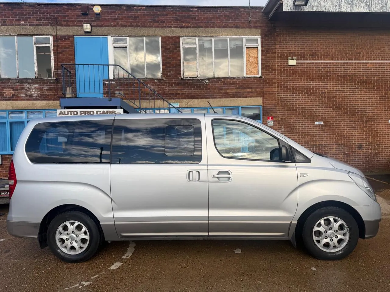 Hyundai I800 2010 photo 5