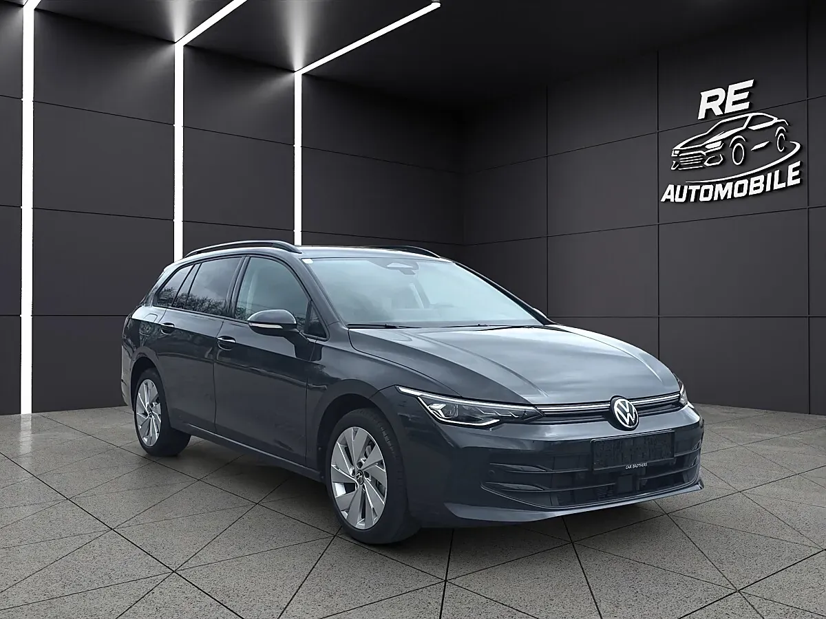 Volkswagen Golf 2025 photo 3