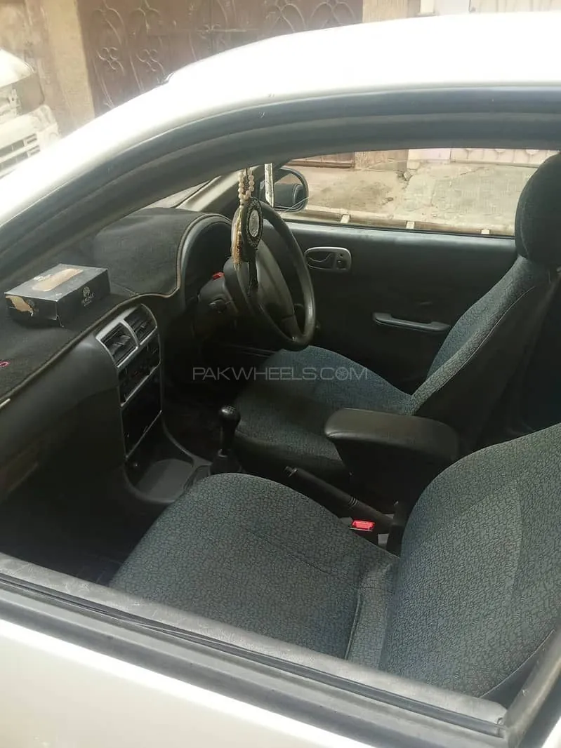 Suzuki Cultus