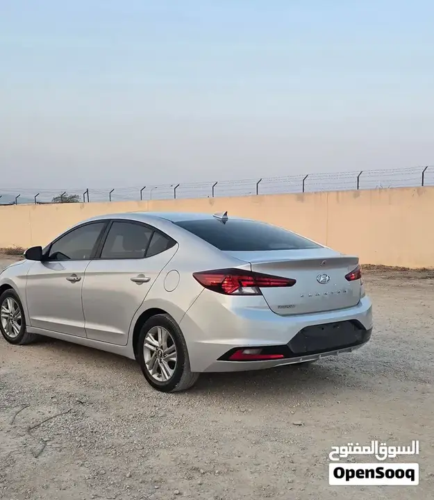Hyundai Elantra 2020 photo 4