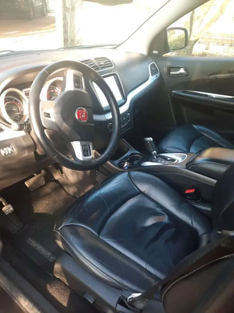 Fiat Freemont 2014 photo 2