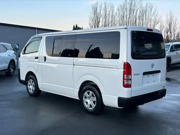 Toyota Hiace 2019 photo 5