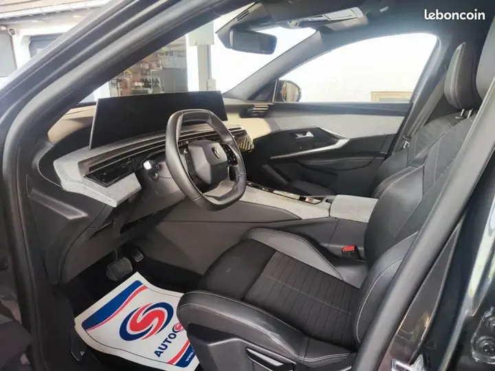 Peugeot 3008 2024 photo 2