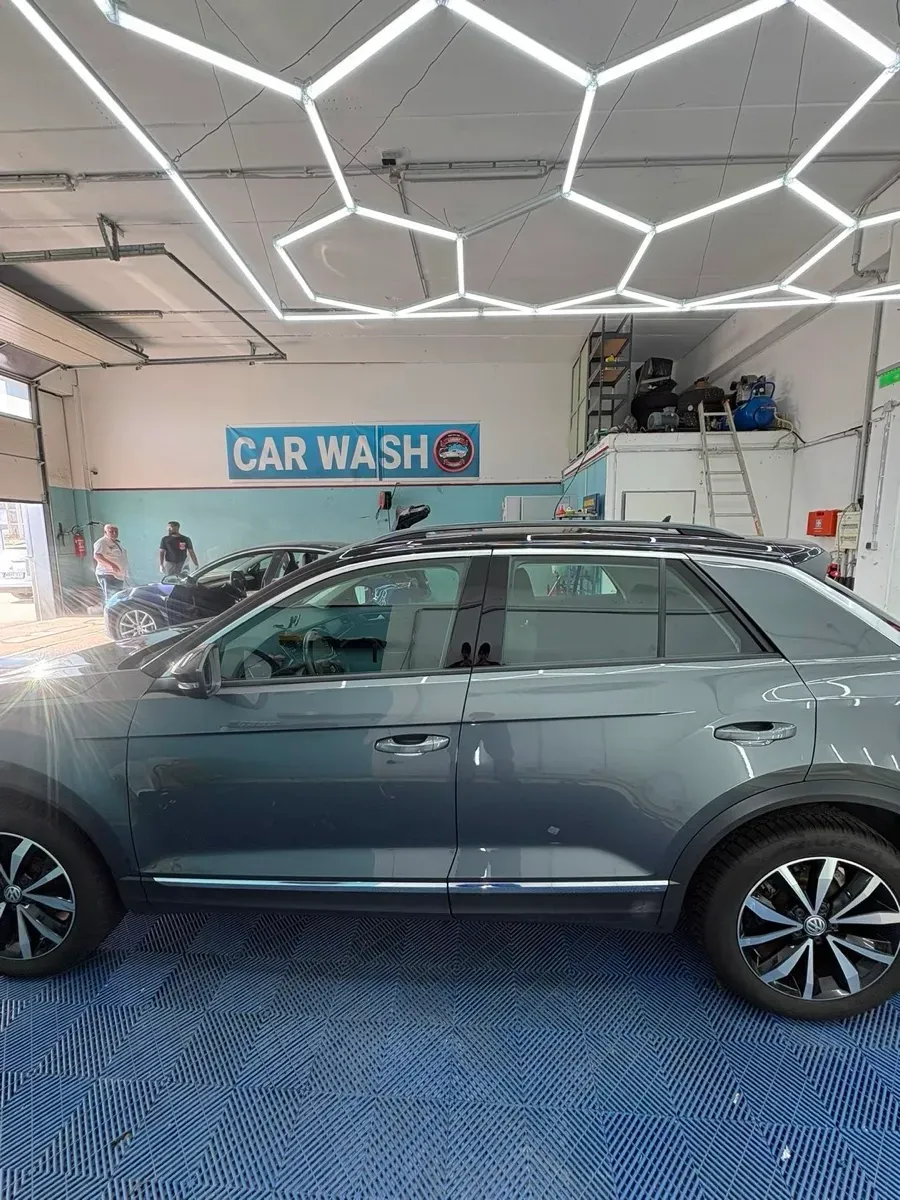 Volkswagen T-Roc 2019 photo 3