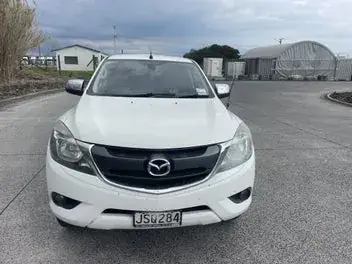 Mazda Bt-50 2016 photo 3
