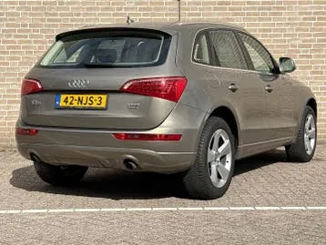 Audi Q5 2010 photo 2