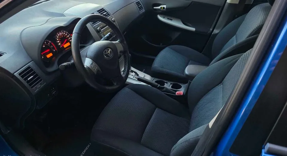 Toyota Corolla 2010 photo 3