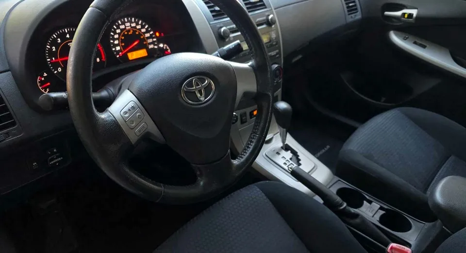 Toyota Corolla 2010 photo 4
