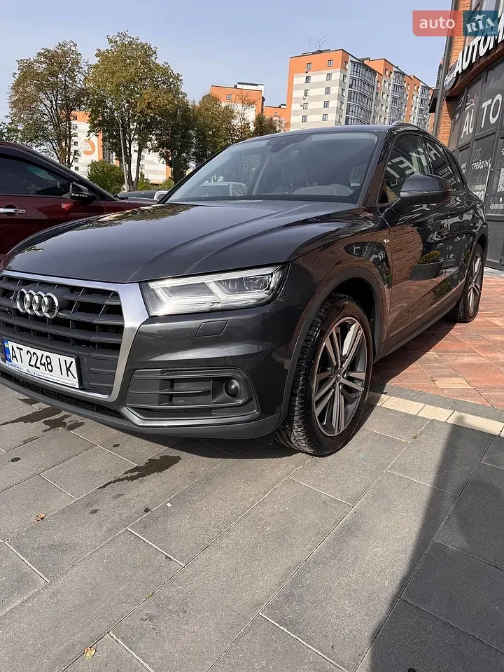 Audi Q5 2018 photo 2