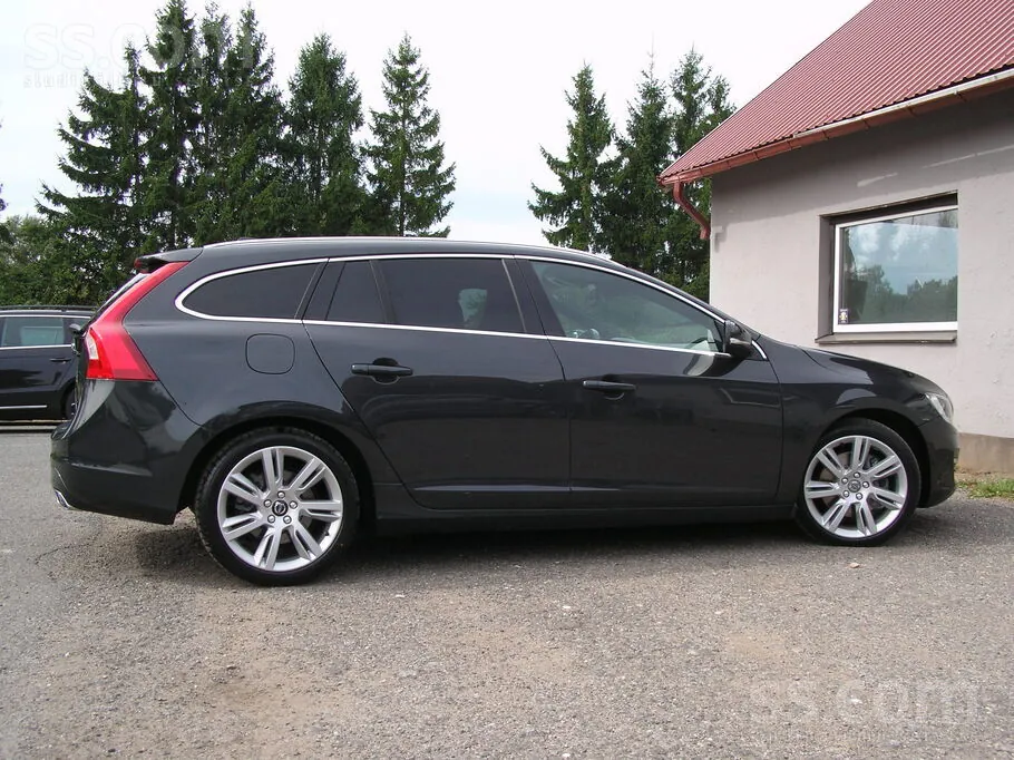 Volvo V60 2013 photo 3