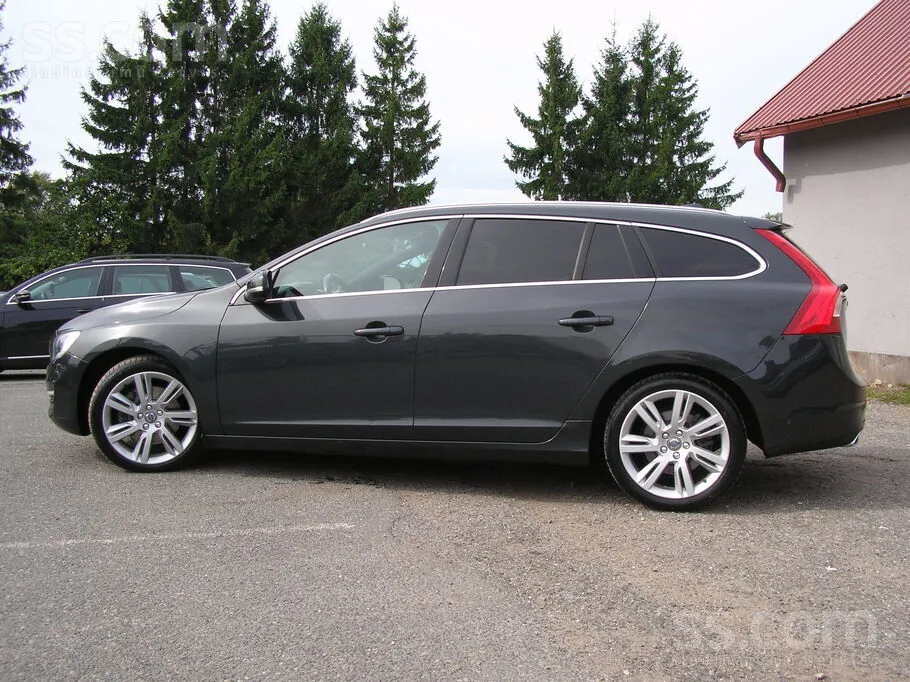 Volvo V60 2013 photo 4