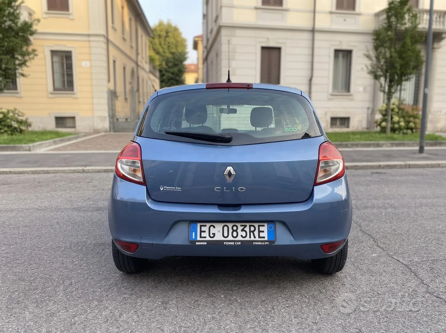 Renault Clio 2011 photo 3