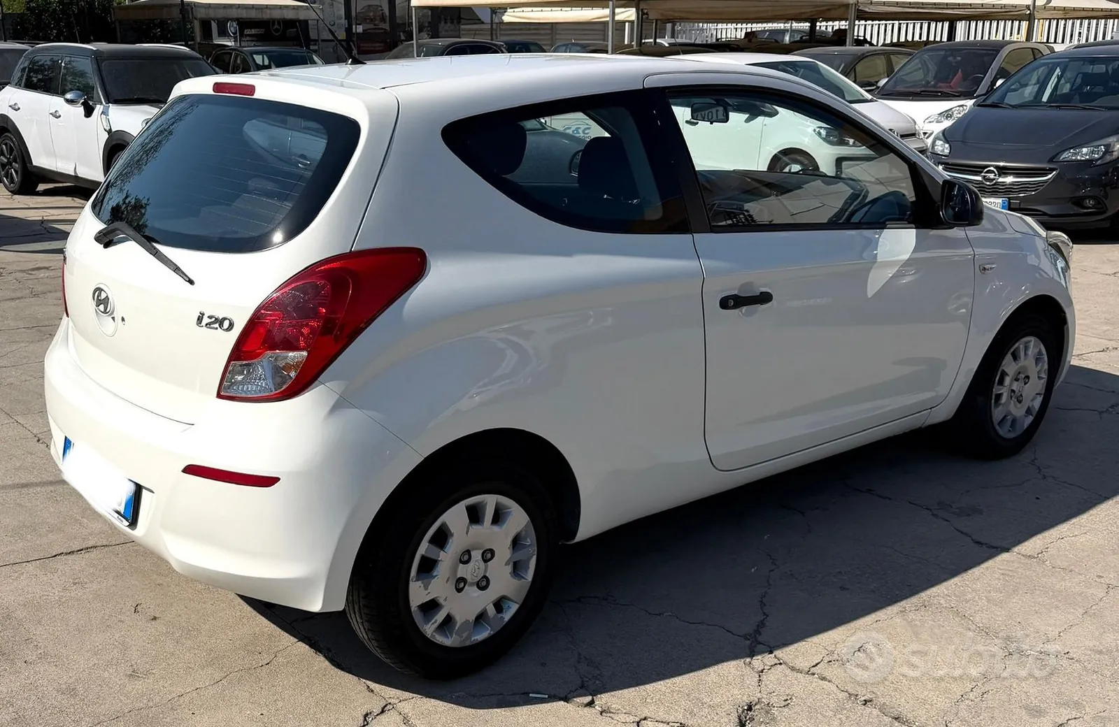 Hyundai I20 2013 photo 3
