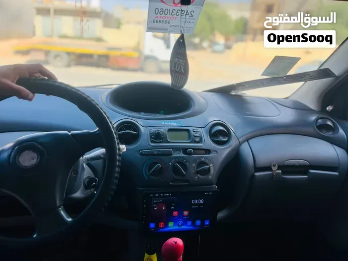 Toyota Yaris 2005 photo 3