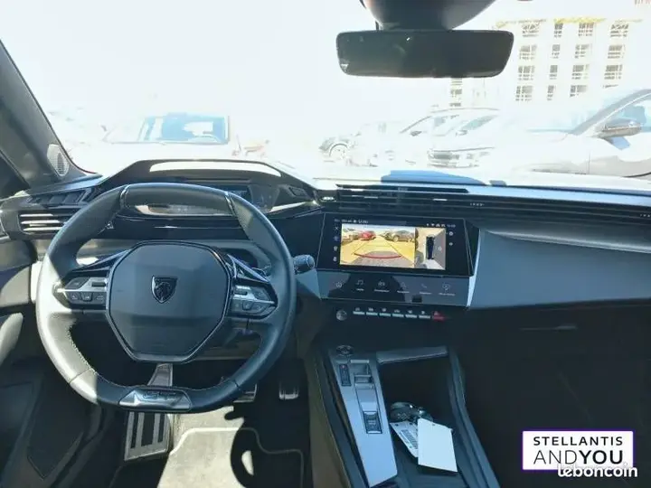 Peugeot 308 2024 photo 2