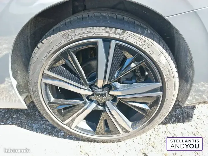 Peugeot 308 2024 photo 4