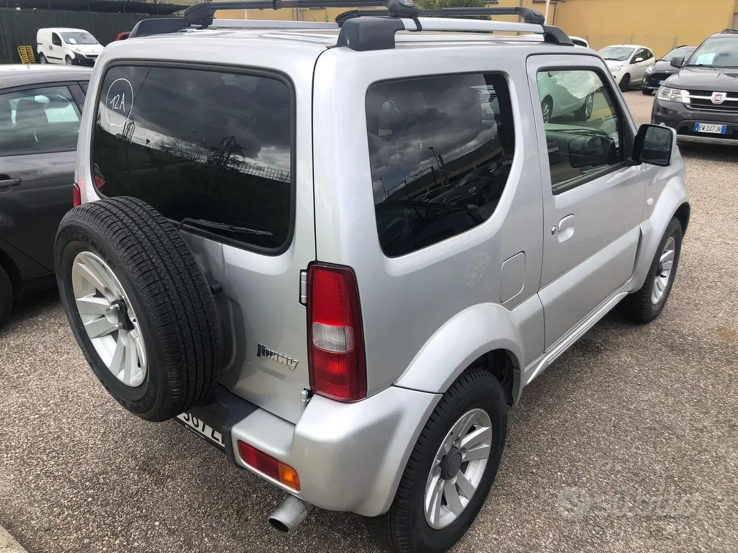 Suzuki Jimny 2012 photo 3