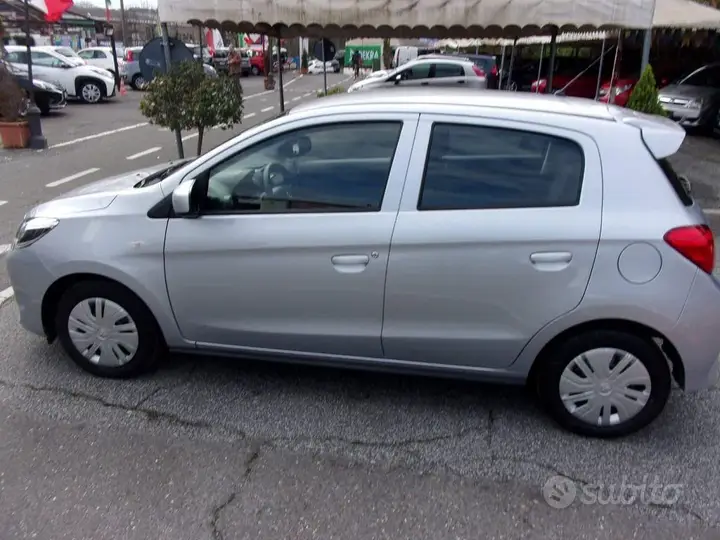 Mitsubishi Space Star 2024 photo 3