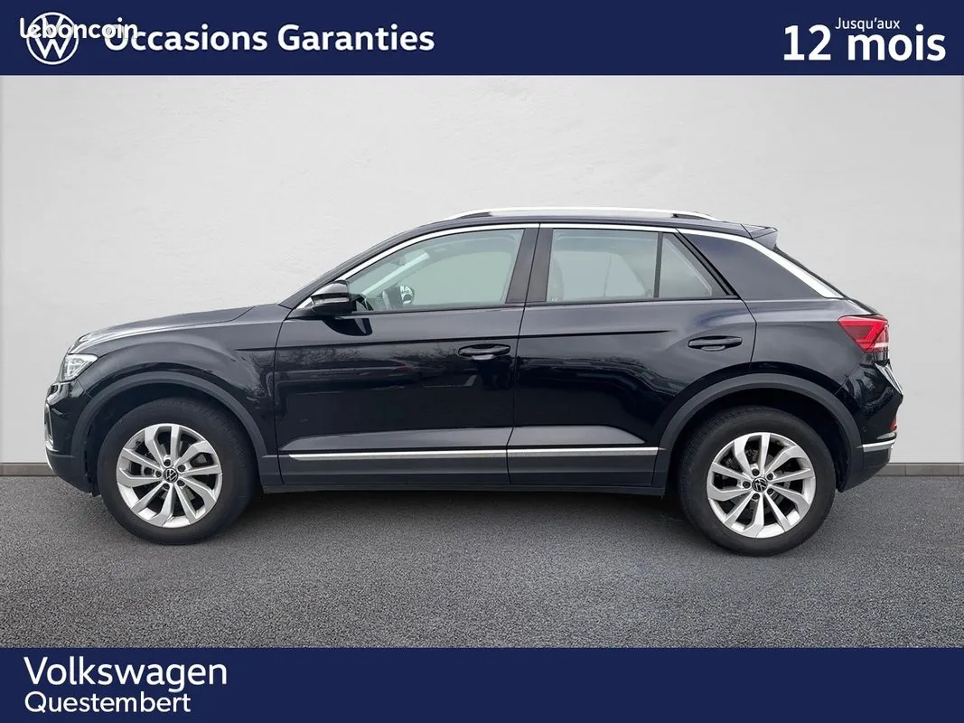 Volkswagen T-Roc 2023 photo 2
