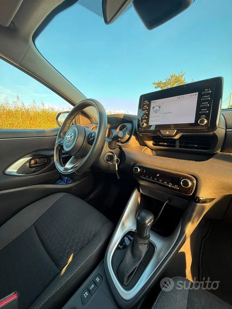 Toyota Yaris 2022 photo 5