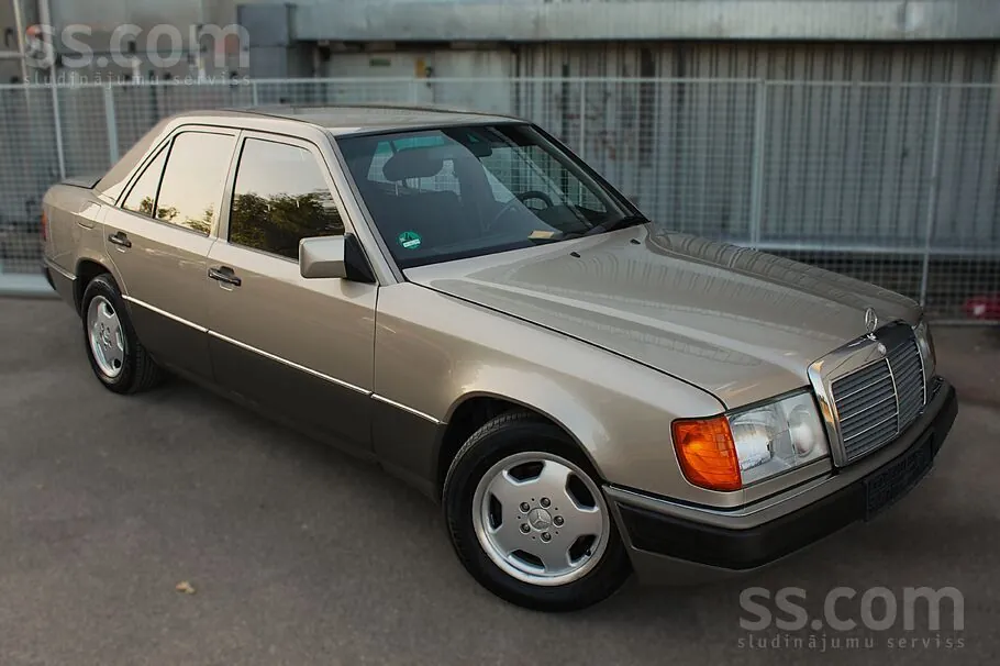 Mercedes-Benz E230 1991 photo 5