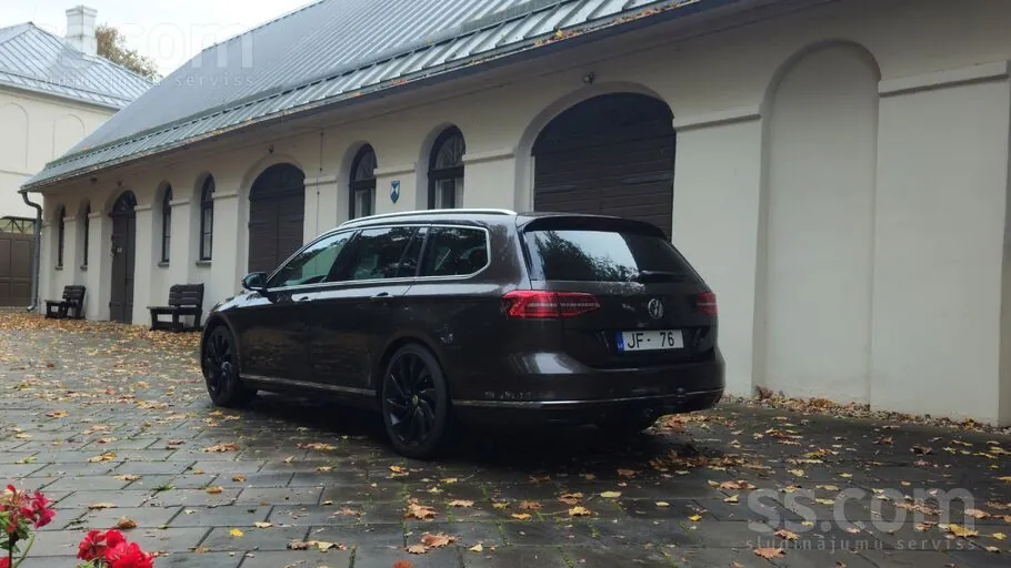 Volkswagen Passat B8 2015 photo 5