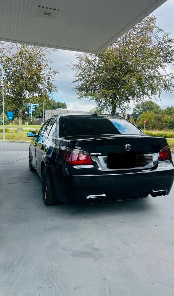 BMW E60